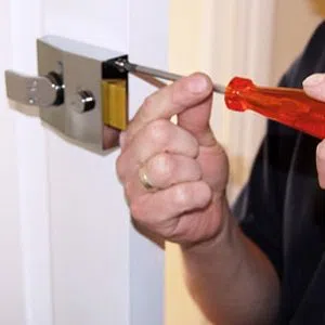 Gold Locksmith Store Sarasota, FL 941-677-7047 - emergency-unlock